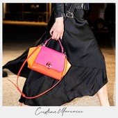 Gemma mini tricolor

only at cristianmarcucci.com

#cristianmarcucci #cristianmarcuccibgs #orange #luxurybags #handmadeinflorence #fuchsia #fall22 #madeinflorence #leatherbags #fw22 #fallbags #unique